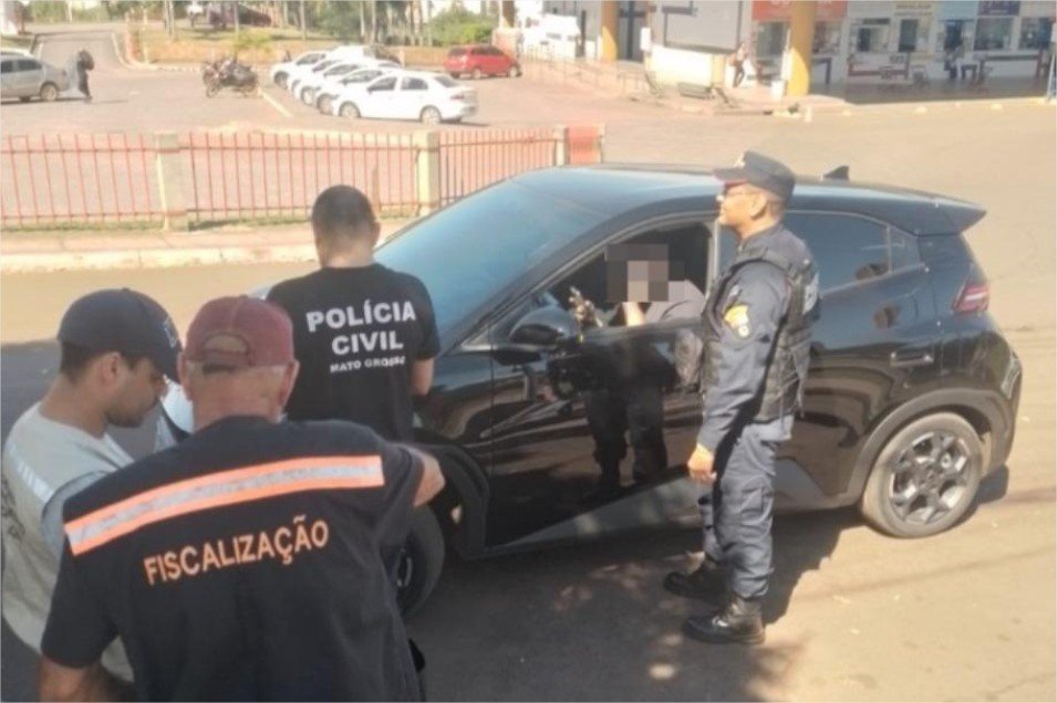 Blitz integrada fiscaliza transporte por aplicativo em Barra do Garças