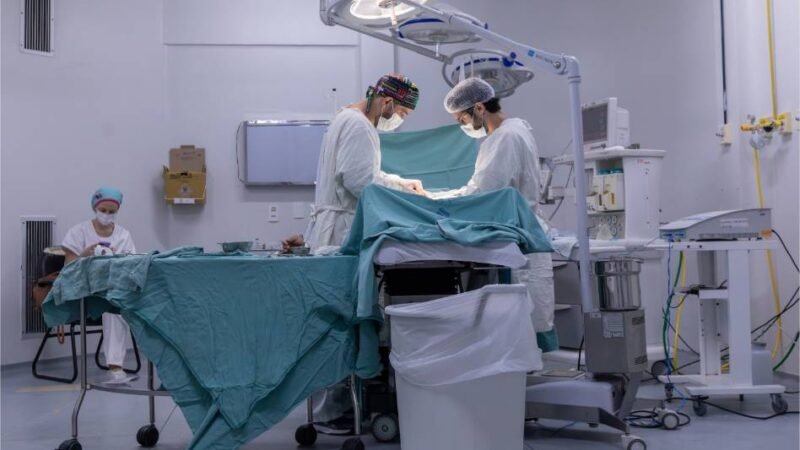 Mutirão no São Benedito realiza 83 cirurgias e avança na redução da fila eletiva em Cuiabá