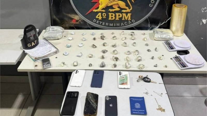 Polícia Militar recupera veículo roubado em Minas Gerais e prende quadrilha por tráfico