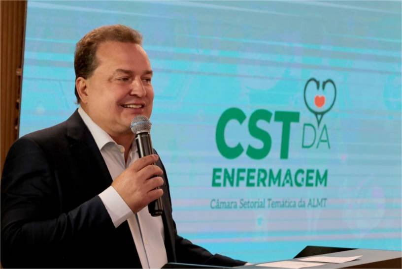 Projeto leva apoio à saúde mental de profissionais no HMC