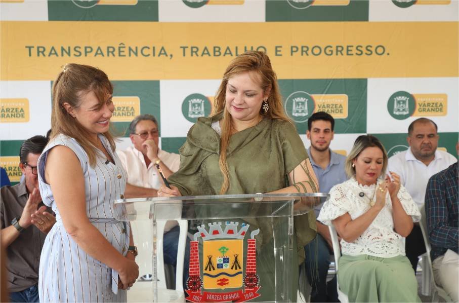 Valéria Nogueira toma posse como nova secretária de Saúde de Várzea Grande