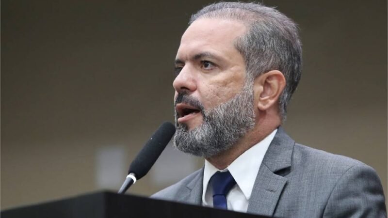 Paulo Araújo lidera grupo ex-PRD que pressiona Pivetta por rearranjo de chapas