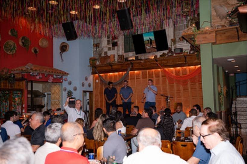 Max Russi comemora Dia do Jornalista em almoço com a imprensa