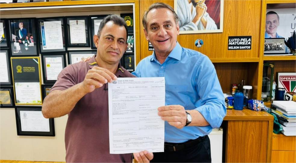 Wilson Santos garante retomada das obras em unidade de saúde de Cuiabá