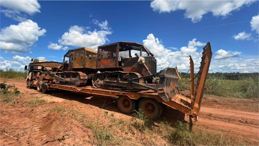 Sema apreende 3 tratores durante fiscalização ambiental em Santa Helena e Marcelândia