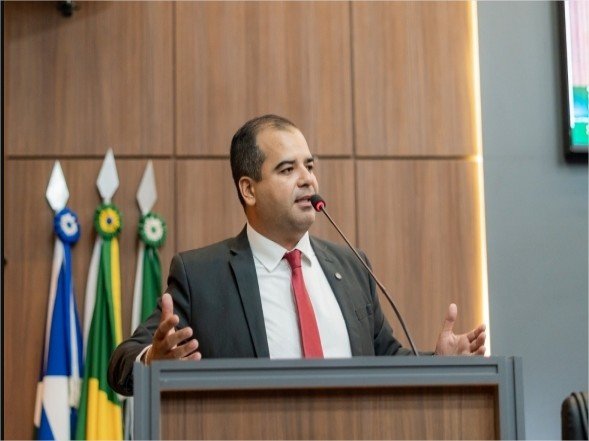 Após protestos no Alencastro, Ilde Taques reforça defesa de agentes da saúde