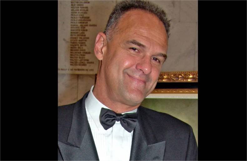 Oscar Schmidt, ídolo do basquete mundial, morre aos 68 anos