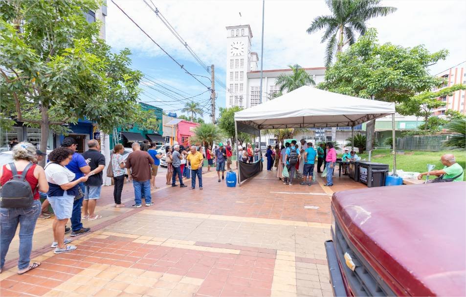 Com 45 toneladas vendidas, Peixe Santo tem estoques esgotados e forte adesão popular