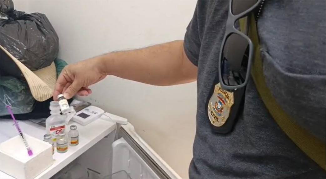 Polícia Civil prende enfermeira por exercício ilegal da medicina e comercialização de medicamentos irregulares