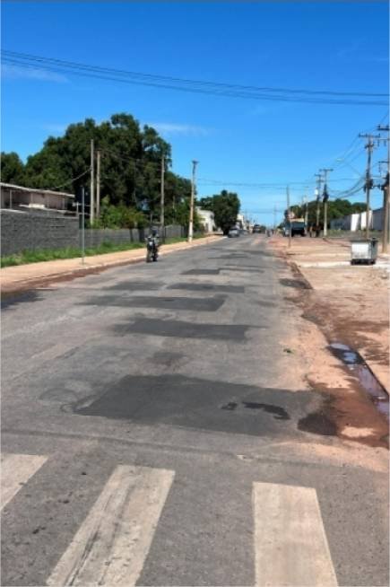 Avenida Jurumirim e o bairro Carumbé recebem operação tapa-buracos solicitada por Ilde Taques