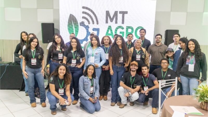 Agro Summit 2026 reúne cerca de 300 pessoas em debates sobre inovação, gestão e investimentos na ExpoVG