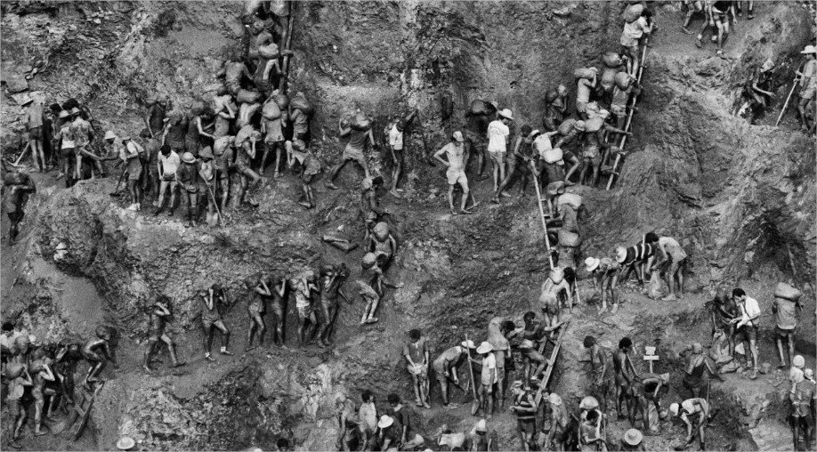 Exposição “Trabalhadores”, de Sebastião Salgado, chama atenção para o debate sobre trabalho digno no Brasil
