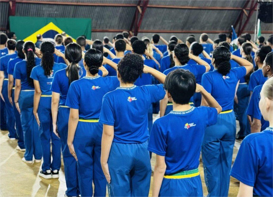 Rede Estadual de Ensino de MT passa a ter 227 escolas cívico-militares