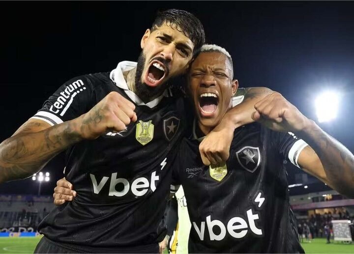 Palmeiras vive reta final por Barboza, mas vê retorno de Danilo mais distante