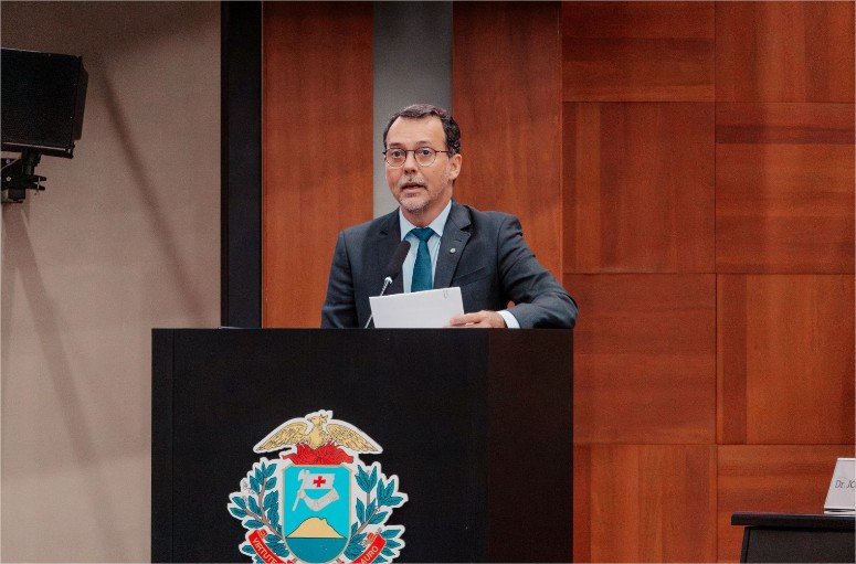 Lúdio questiona governo de Mato Grosso sobre contratação de mil vigilantes temporários para presídios