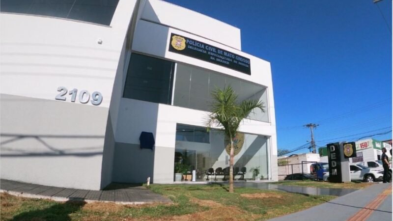 Polícia Civil cumpre mandados contra investigados por crimes contra mulheres em Cuiabá e Várzea Grande