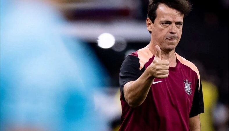 Diniz diz que “time representou o que é ser Corinthians” contra o Santa Fe