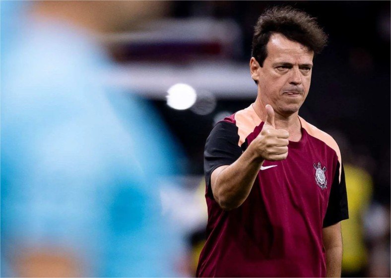 Diniz diz que “time representou o que é ser Corinthians” contra o Santa Fe