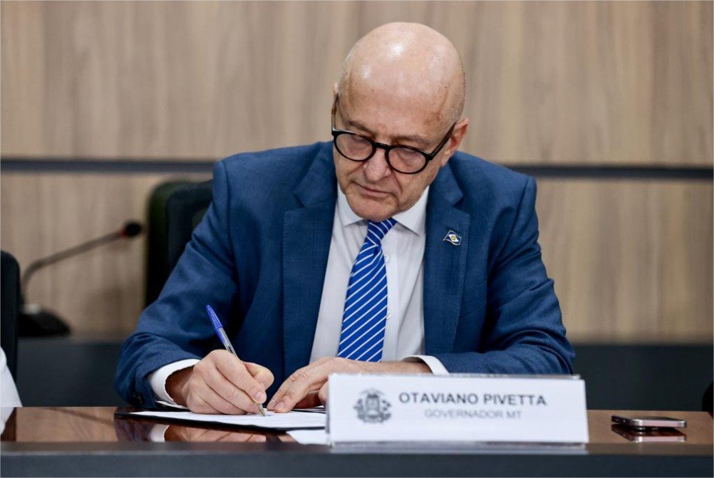 Mato Grosso assina acordo e passa a integrar sistema nacional de inteligência