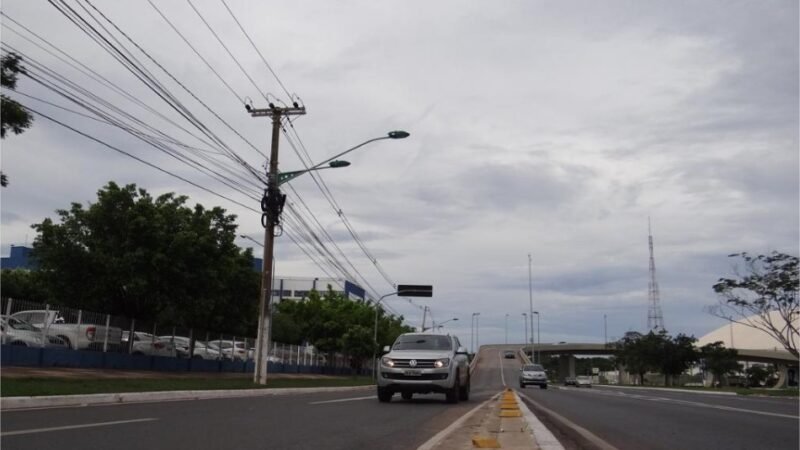 Proprietários com placas finais 8, 9 e 0 têm desconto de até 5% no IPVA até 11 de maio
