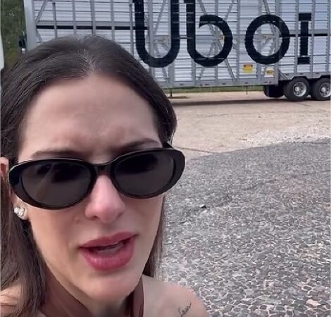 Janaina Riva flagra ‘Uboi’ e brinca: “aqui em MT até o Uber é diferente”