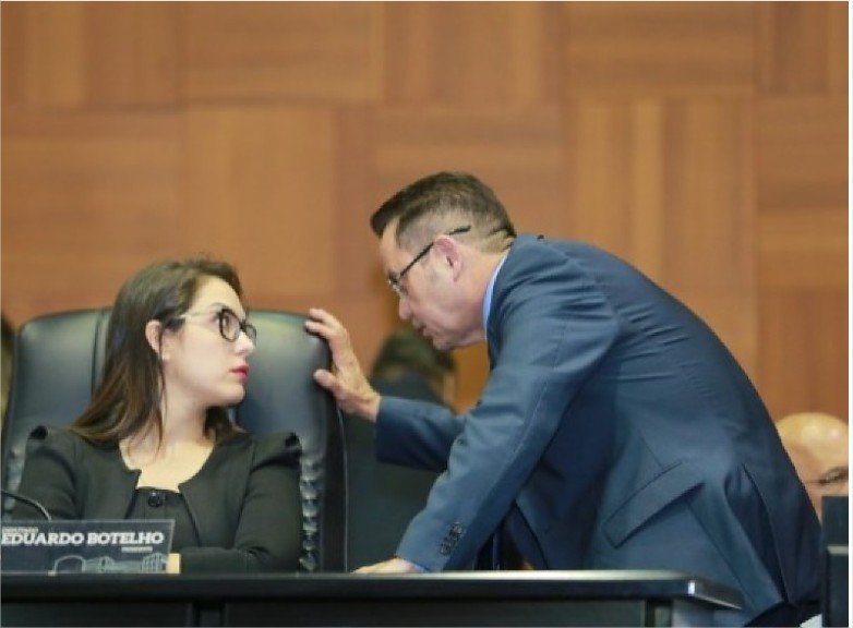 Botelho diz que Janaina é “candidata do povo” e revela conversas com PL