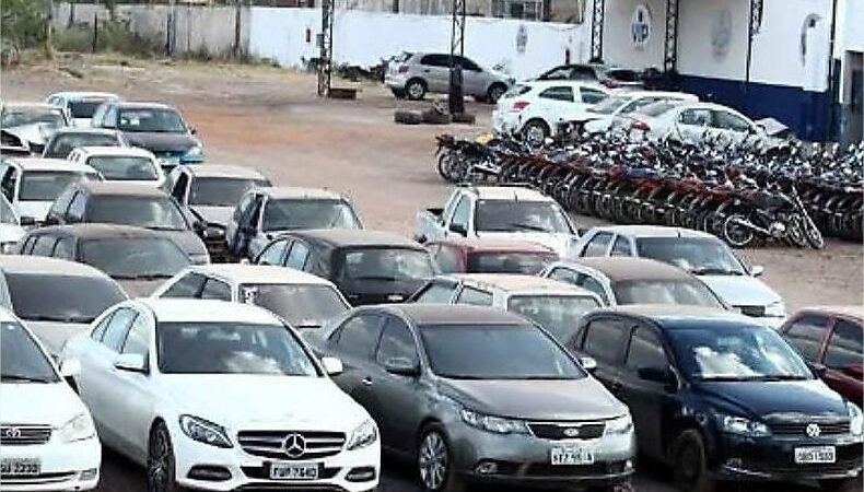 Leilão de VG tem BMW com lance inicial de R$ 45 mil e motos por R$ 1,4 mil