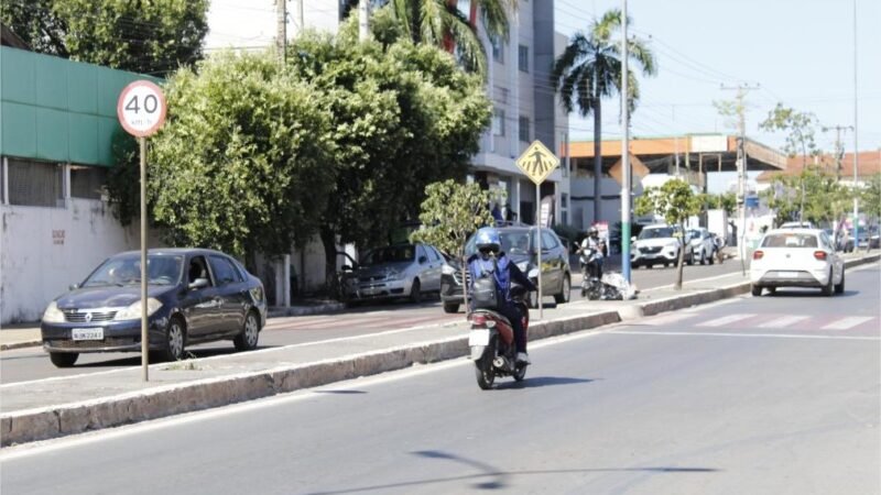 Licenciamento de veículos com placa final 5 vence no dia 31 de maio