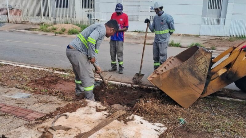 Várzea Grande supera 700 ações de drenagem e limpeza de bocas de lobo em dois anos