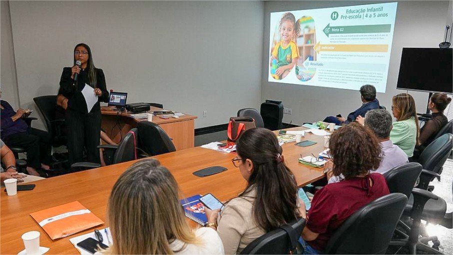 Várzea Grande reforça compromisso com metas do novo Plano Nacional de Educação