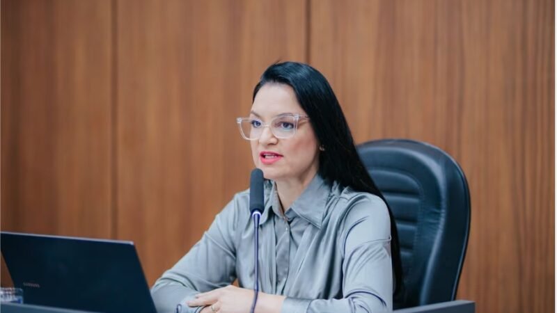 Samantha vê disputa da Mesa da Câmara indefinida e admite mudanças até eleição: ‘ainda tem muita coisa para rolar’
