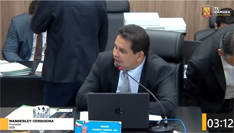 Wanderley trava projetos de Flávia sobre DAE e repasse de R$ 14 mi à Saúde