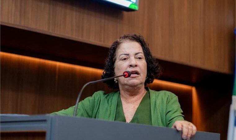 Baixinha reforça luta contra assédio no transporte coletivo em Cuiabá