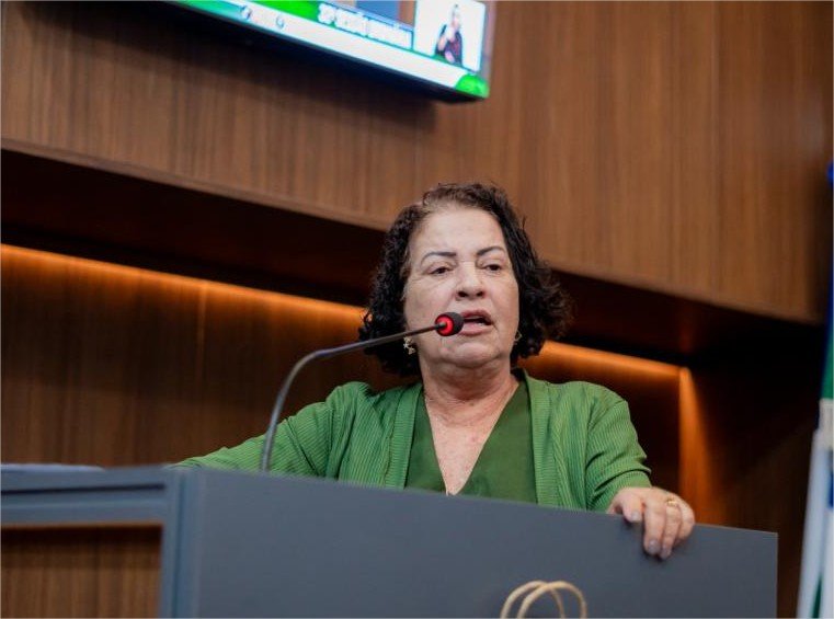 Baixinha reforça luta contra assédio no transporte coletivo em Cuiabá