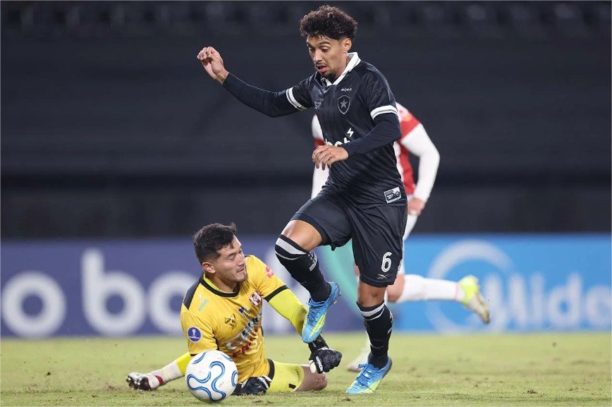 Botafogo vence o Petrolero e fica na expectativa pelo 1º lugar da chave