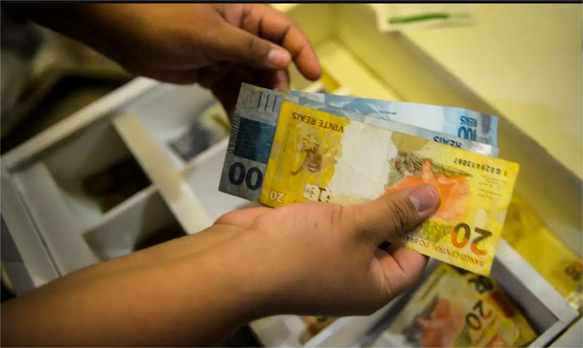 Novo Desenrola renegocia quase R$ 12 bilhões em dívidas