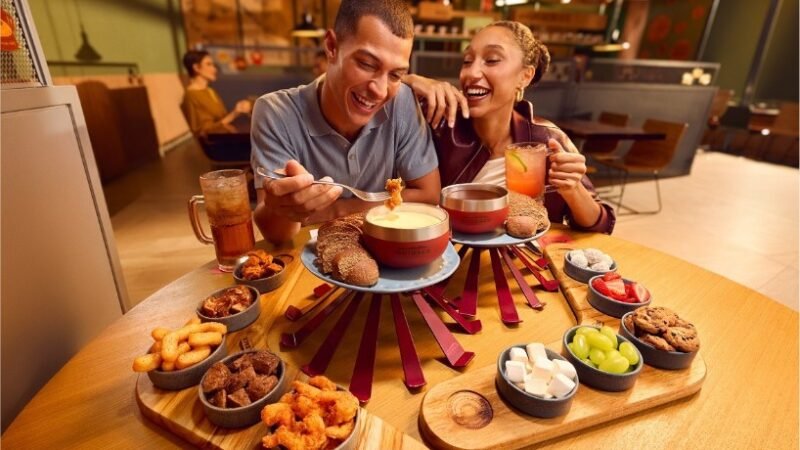 Fondue Outback chega ao delivery para consumidores aproveitarem essa experiência sem sair de casa