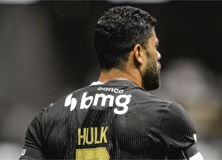 Atlético prepara nova reformulação no elenco após saída de Hulk