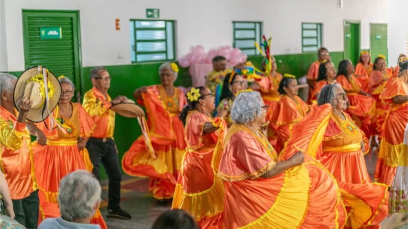 CCI Aidee Pereira comemora valorização de mães com música e homenagens em Cuiabá