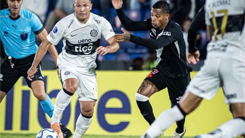 Vasco leva virada do Olimpia e se complica por vaga direta na Sul-Americana