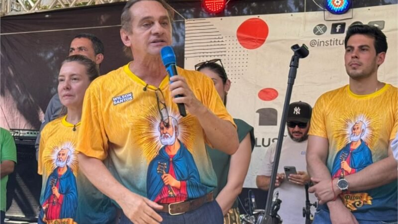 Wilson Santos valoriza cultura ribeirinha e garante apoio à tradicional Festa de São Pedro