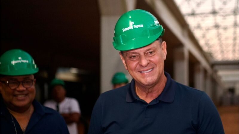 Fávaro garante R$ 10 mi para reconstruir Shopping Popular e visita obras
