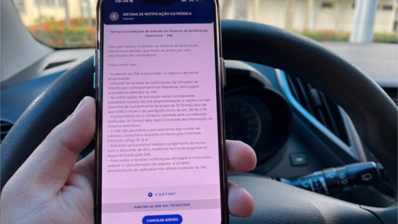Motoristas podem obter até 40% de desconto em multas com adesão ao Sistema de Notificação Eletrônica