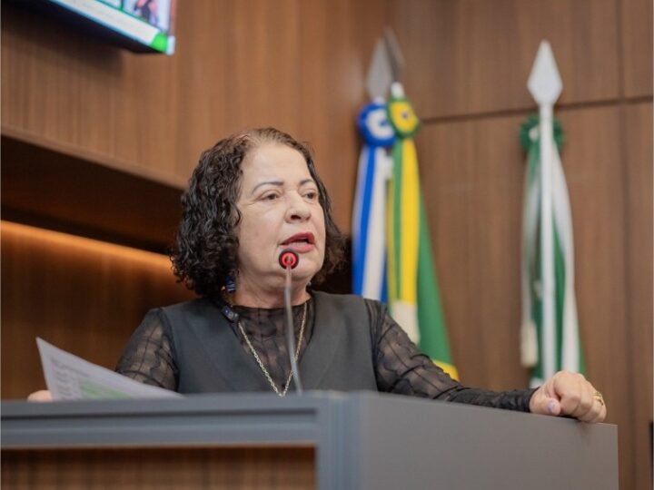 Câmara aprova projeto para reconhecimento cultural da canção “A Lua”