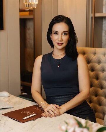Aos 40 anos, a mulher não está envelhecendo. Está se transformando