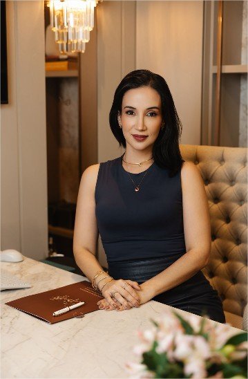 Aos 40 anos, a mulher não está envelhecendo. Está se transformando