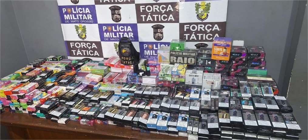 Força Tática apreende 2.131 cigarros eletrônicos e causa prejuízo de R$ 300 mil ao crime