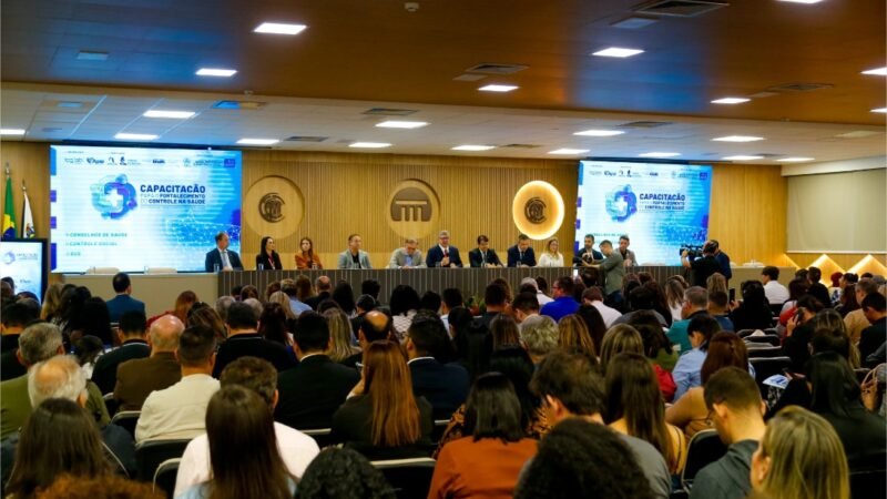 TCE-MT capacita conselheiros de saúde para fortalecer controle social nos municípios