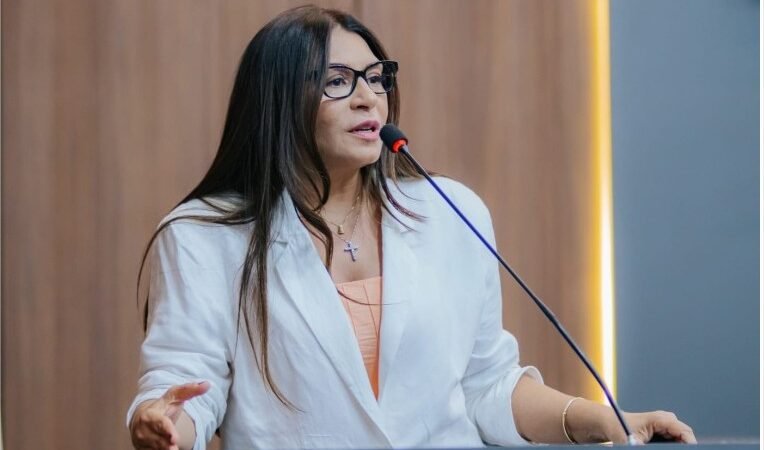 Câmara aprova projeto de Dra. Mara que reforça combate ao bullying
