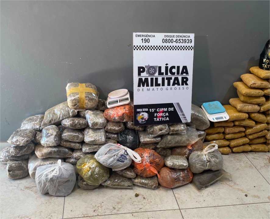 Força Tática conduz três pessoas e apreende 169 tabletes de maconha em Várzea Grande